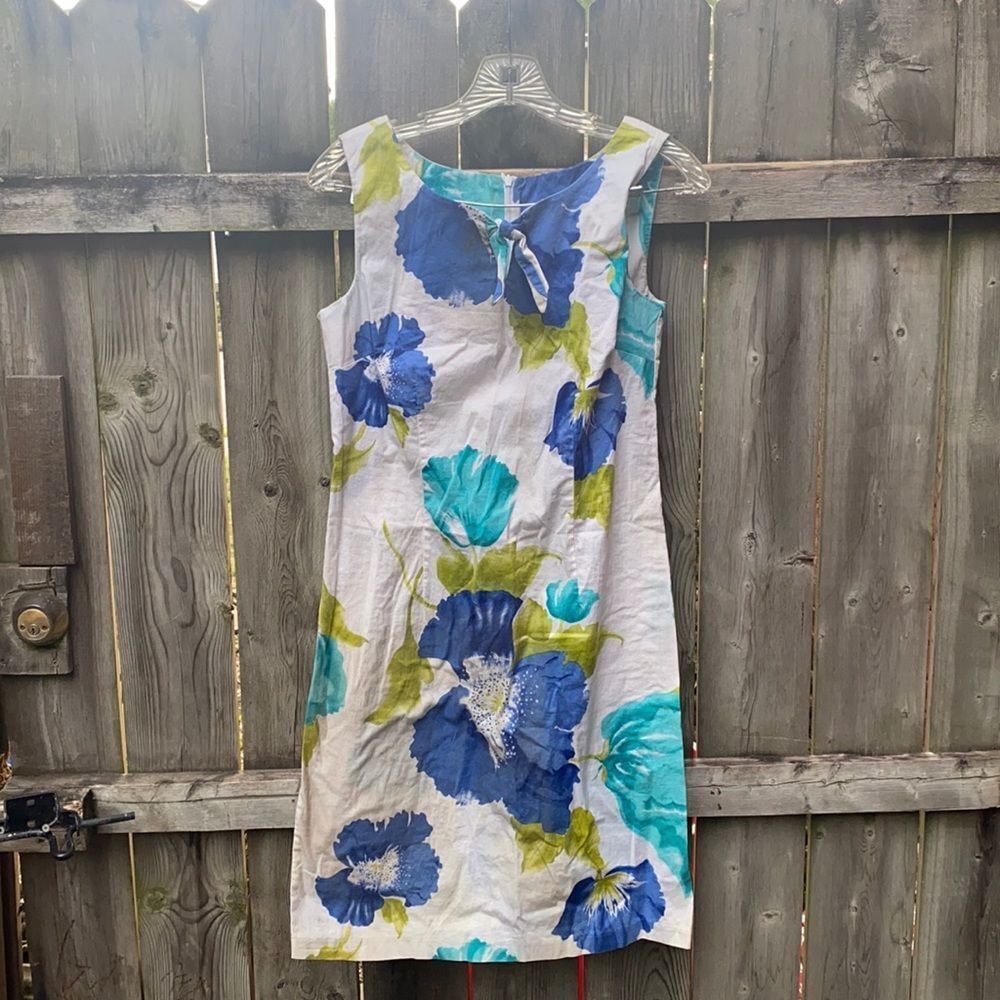 Floral dress sz. 6
